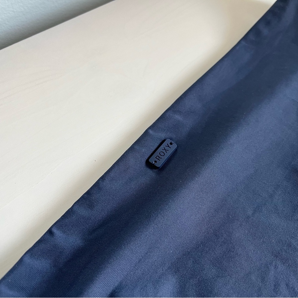 Roxy Standard Solid Swim Bottoms Bikini Bottom Na… - image 5